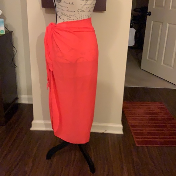 Hot Pink Swimsuit Bottom Covrrup - Picture 4 of 5